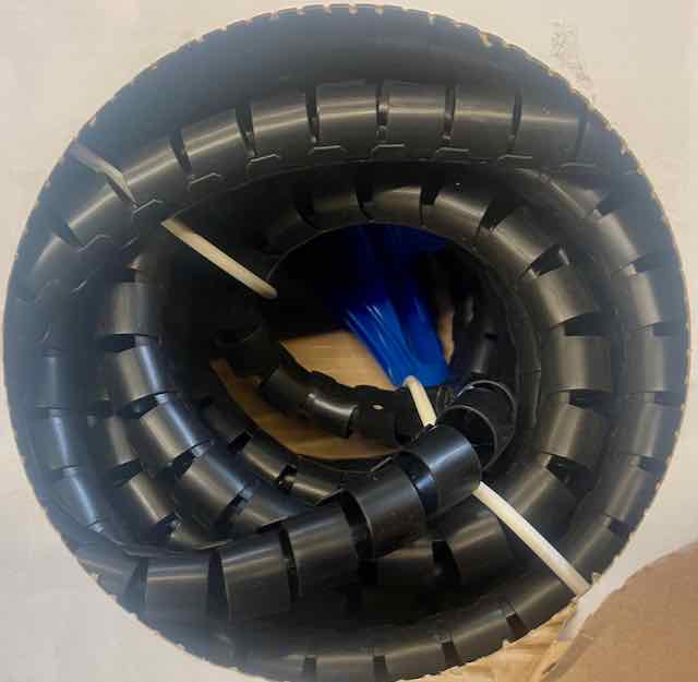 Hellermanntyton cable bundle hose