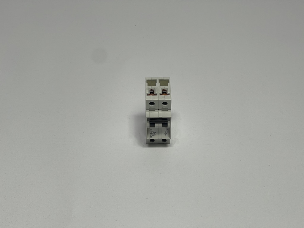 Siemens circuit breaker 5SX2