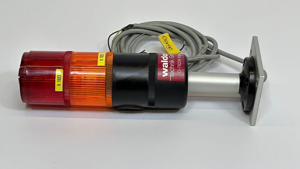 Telemecanique all-round light orange XVA-LC3 BA15d