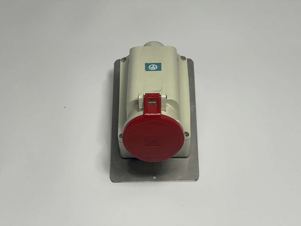 Power jack