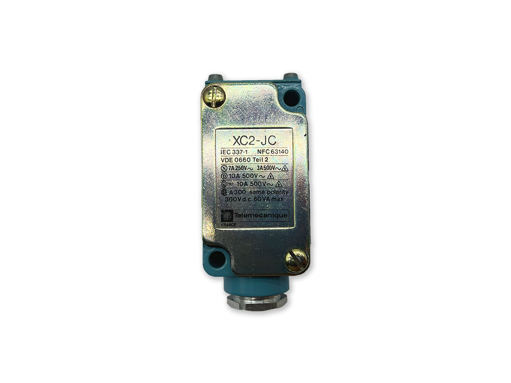 Telemecanique limit switch XC2-JC