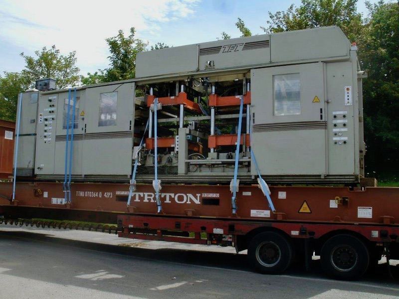 TFT FCS 870 Thermoforming machine