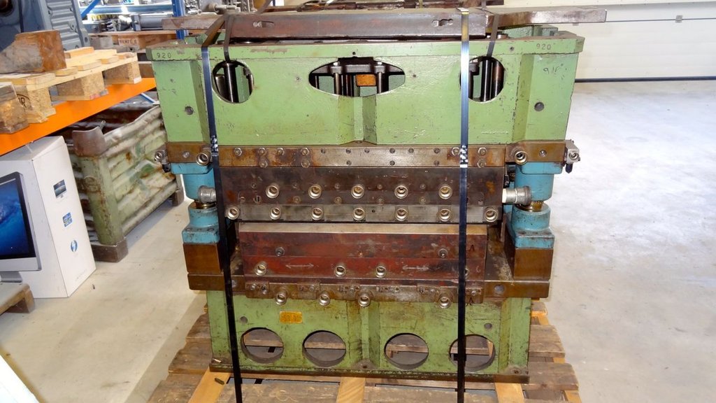 ILLIG RDM 63/15 Mold
