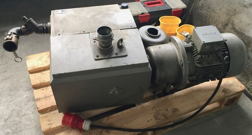 Vacuum Pump Becker U 4.250 SA/K 2001