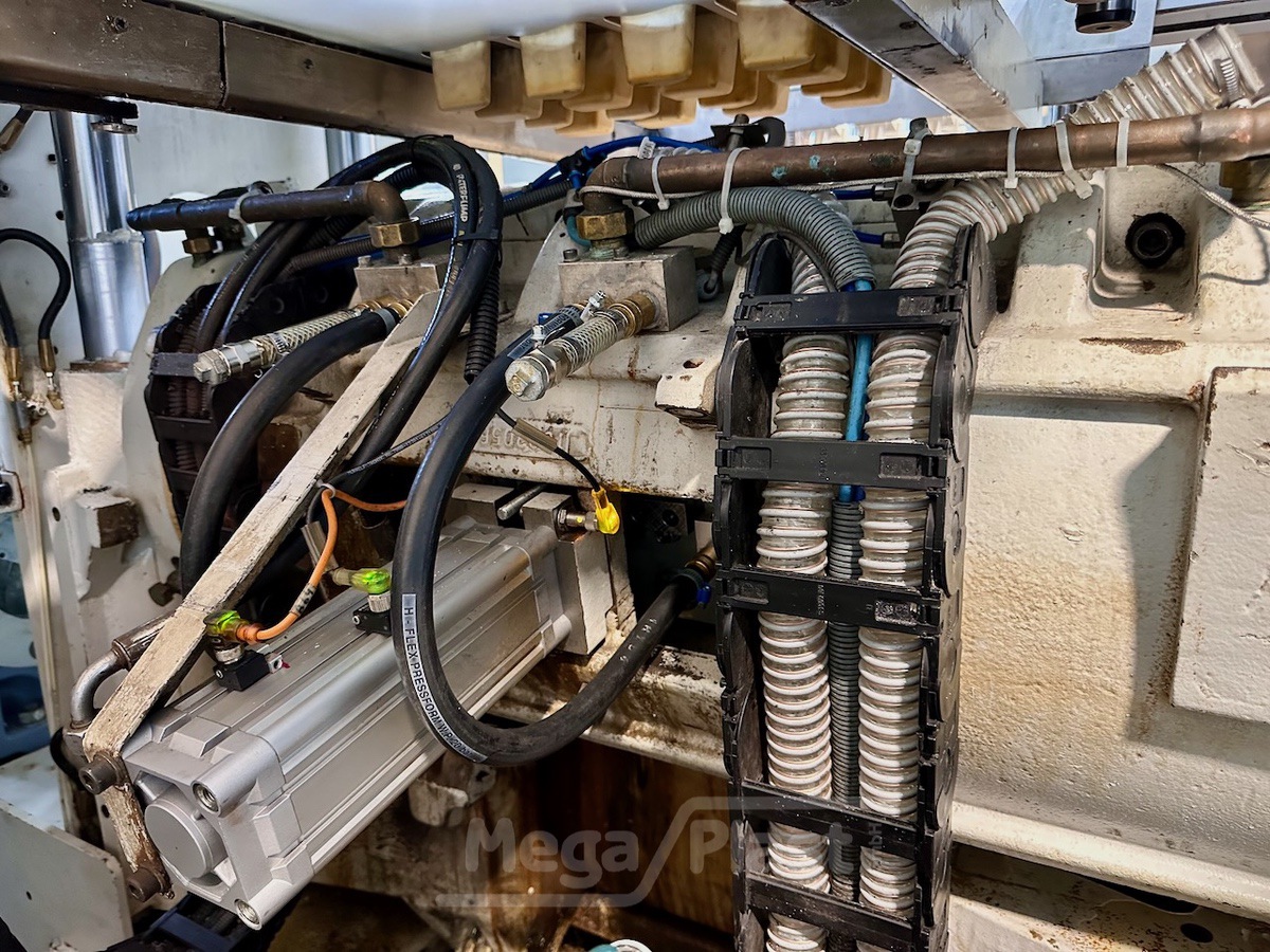 Machine Detail View