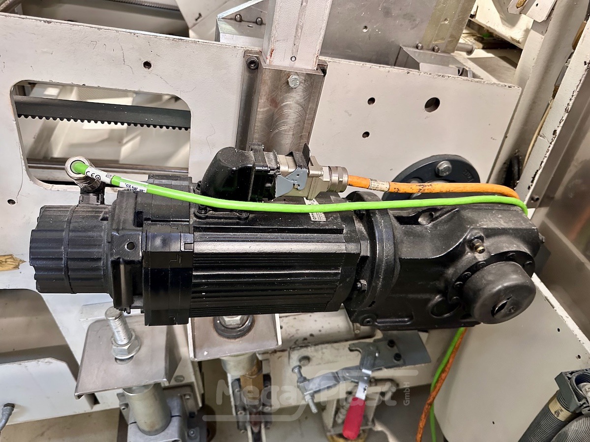 Machine Detail View