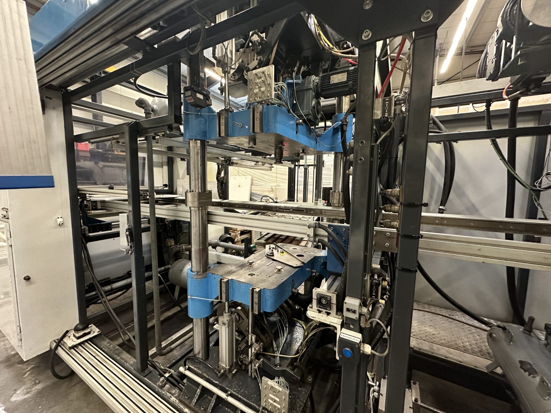 Machine Detail View