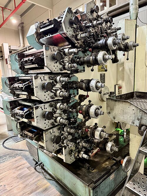 Van Dam Van Dam 688-S 8-color year 2006 - Mega Plast