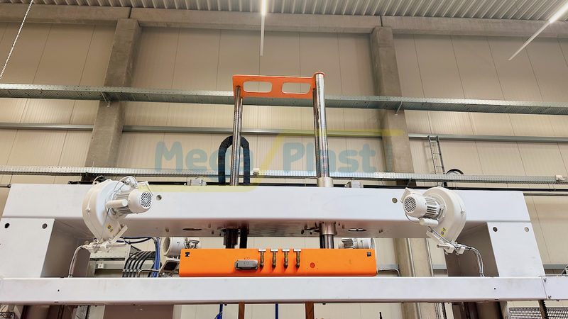 Machine Detail View