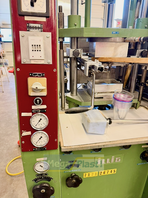 Machine Detail View