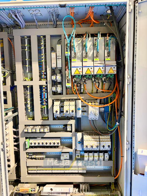 Machine Detail View