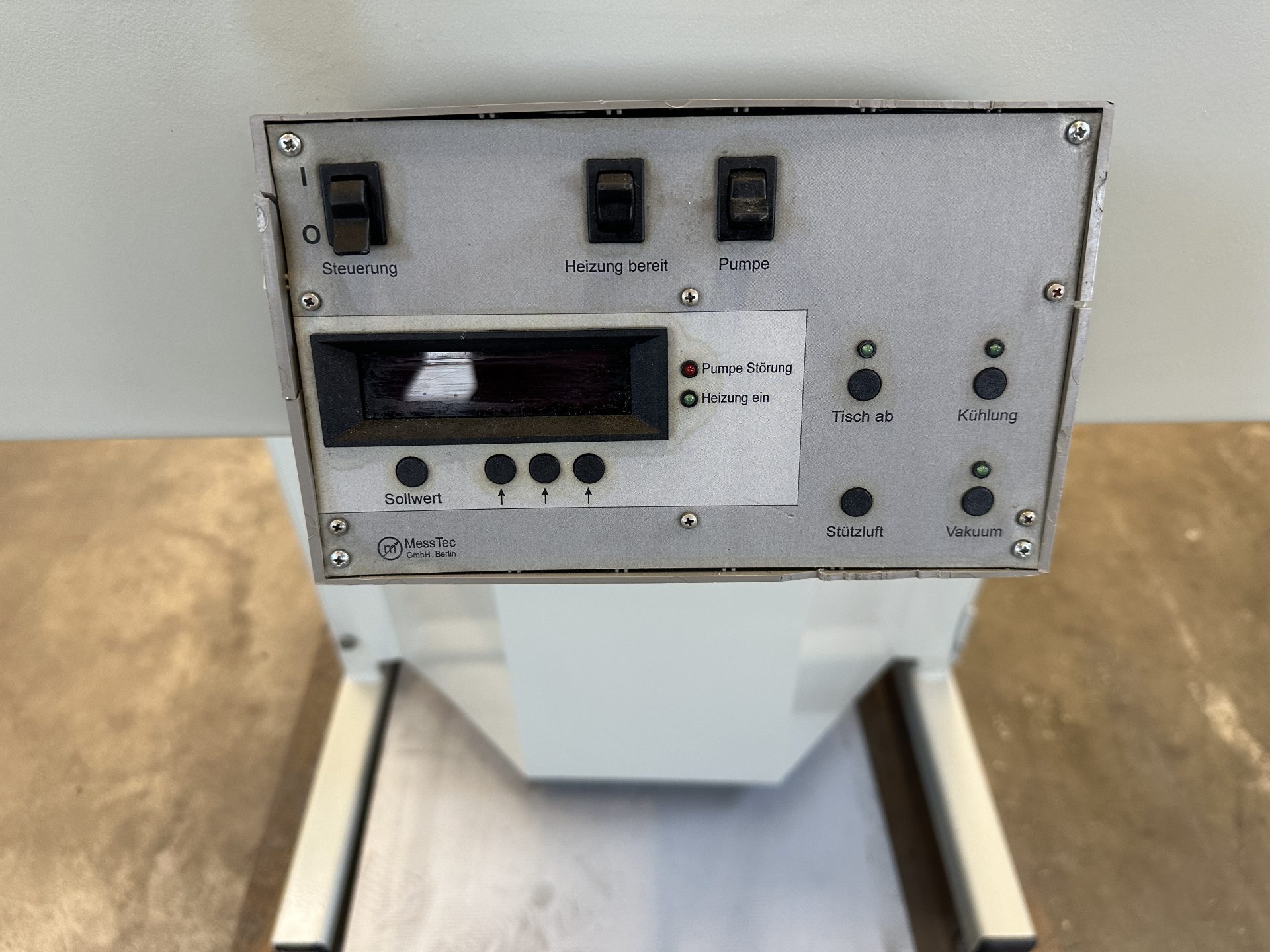 Machine Detail View