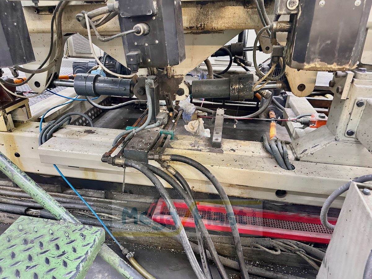 Machine Detail View
